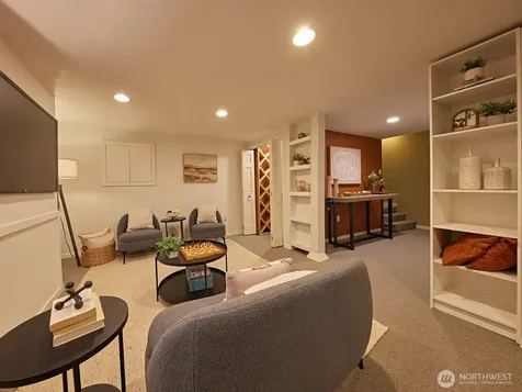 700 W Prospect Street Seattle WA 98119