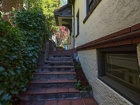 700 W Prospect Street Seattle WA 98119