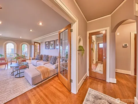 700 W Prospect Street Seattle WA 98119