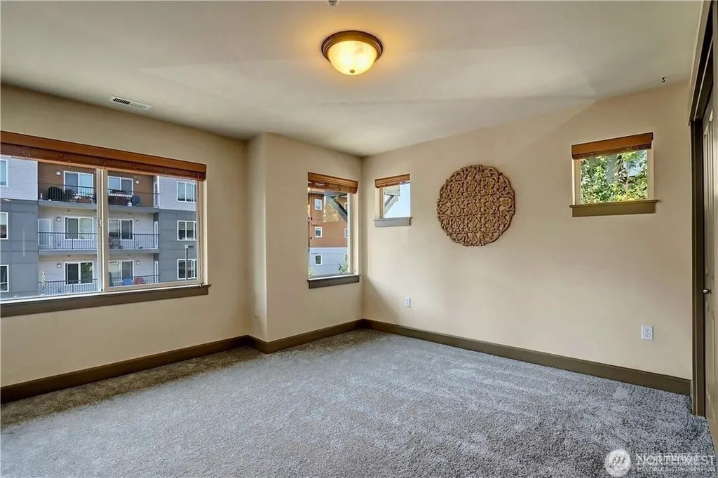 2115 201st Place SE Bothell WA 98012