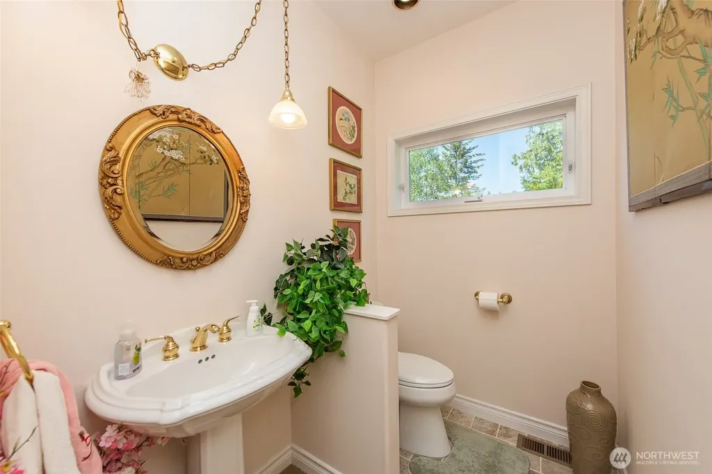 231 Hidden Valley Road Port Angeles WA 98362