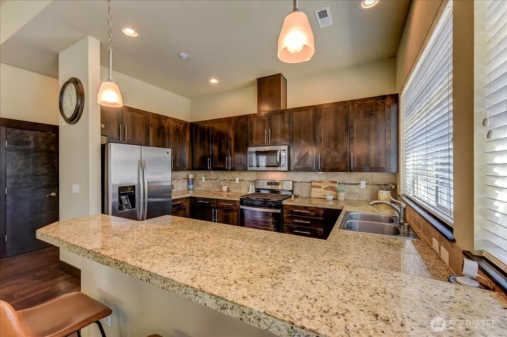 4020 NE 3rd Place Renton WA 98056