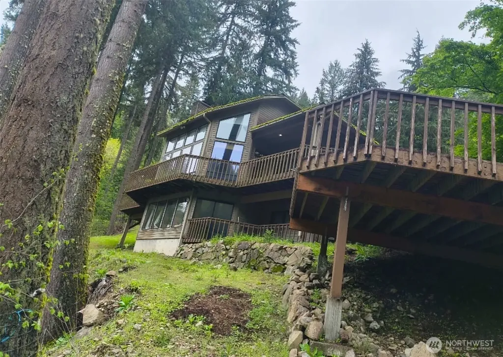 2727 Kalama River Road Kalama WA 98625