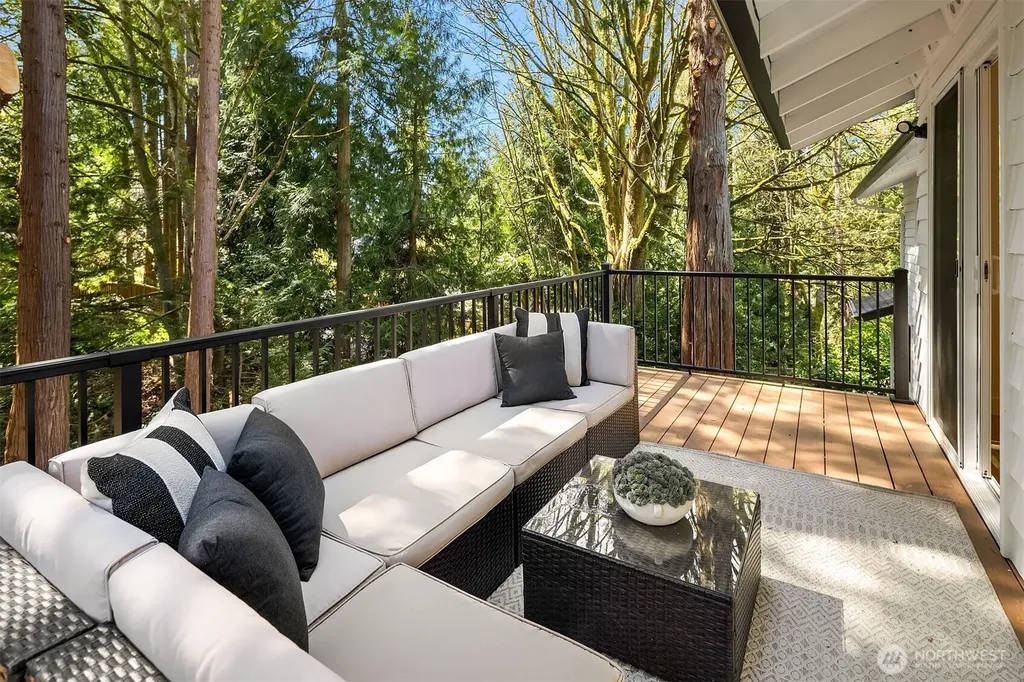 8820 194th Street SW Edmonds WA 98026