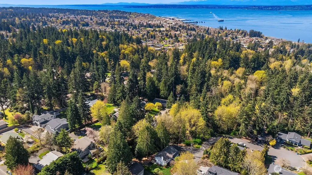 8820 194th Street SW Edmonds WA 98026