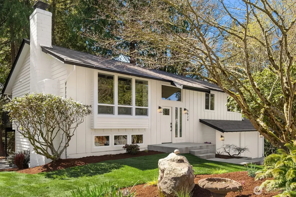 8820 194th Street SW Edmonds WA 98026
