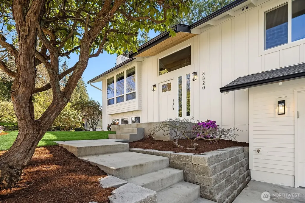 8820 194th Street SW Edmonds WA 98026
