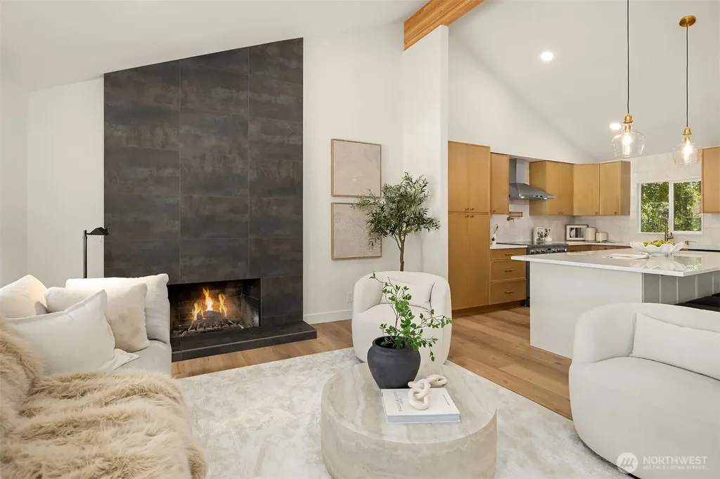 8820 194th Street SW Edmonds WA 98026