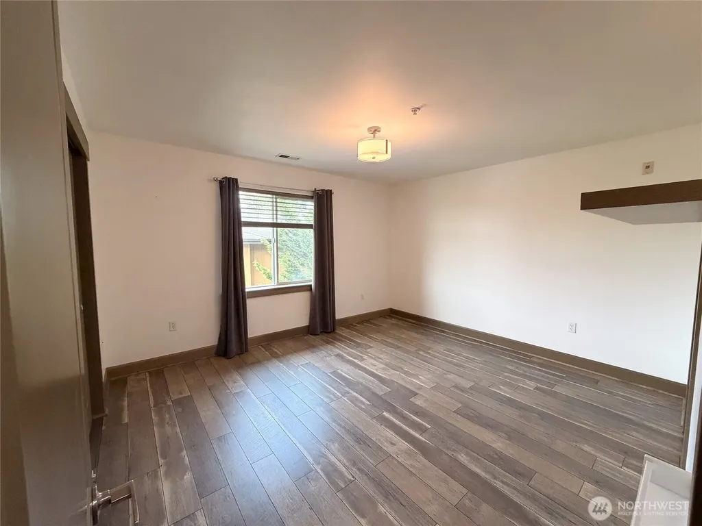 2115 201st Place SE Bothell WA 98012