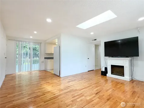 2434 SW 328th Street Federal Way WA 98023