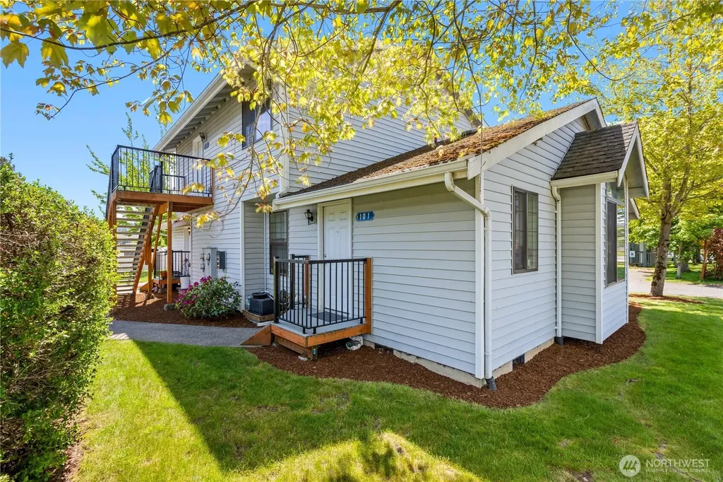 2130 Texas Street Bellingham WA 98229