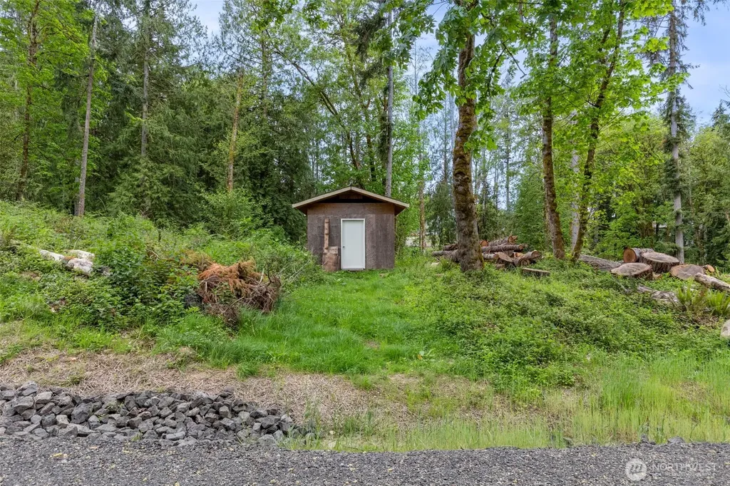 2626 Oregon Street E Port Orchard WA 98366