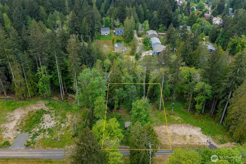 2626 Oregon Street E Port Orchard WA 98366