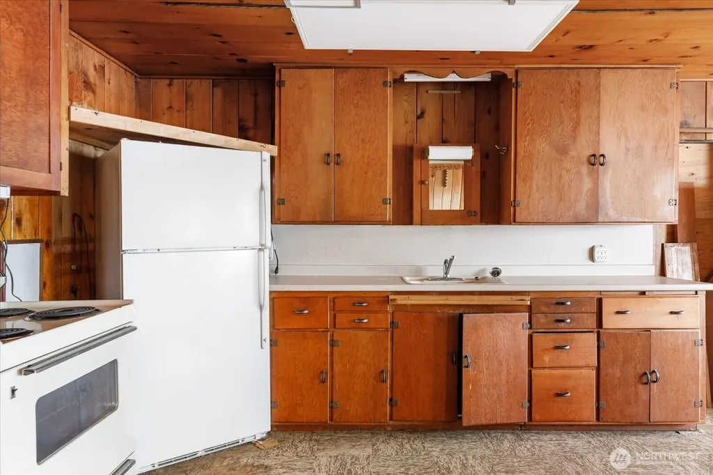 8339 Franklin Road Clinton WA 98236