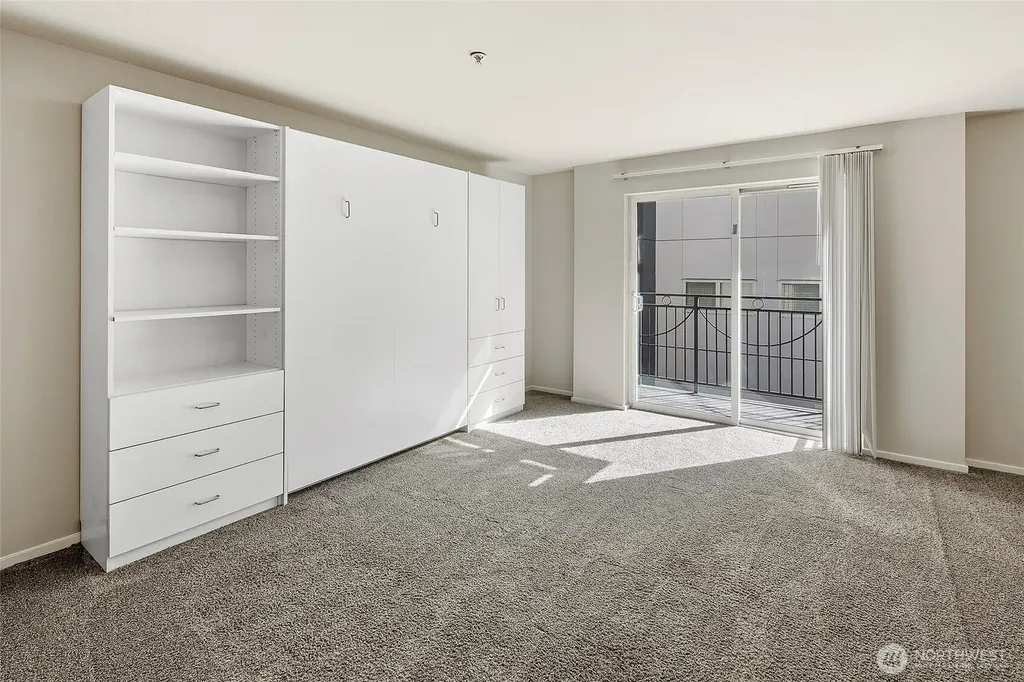425 Vine Street Seattle WA 98121