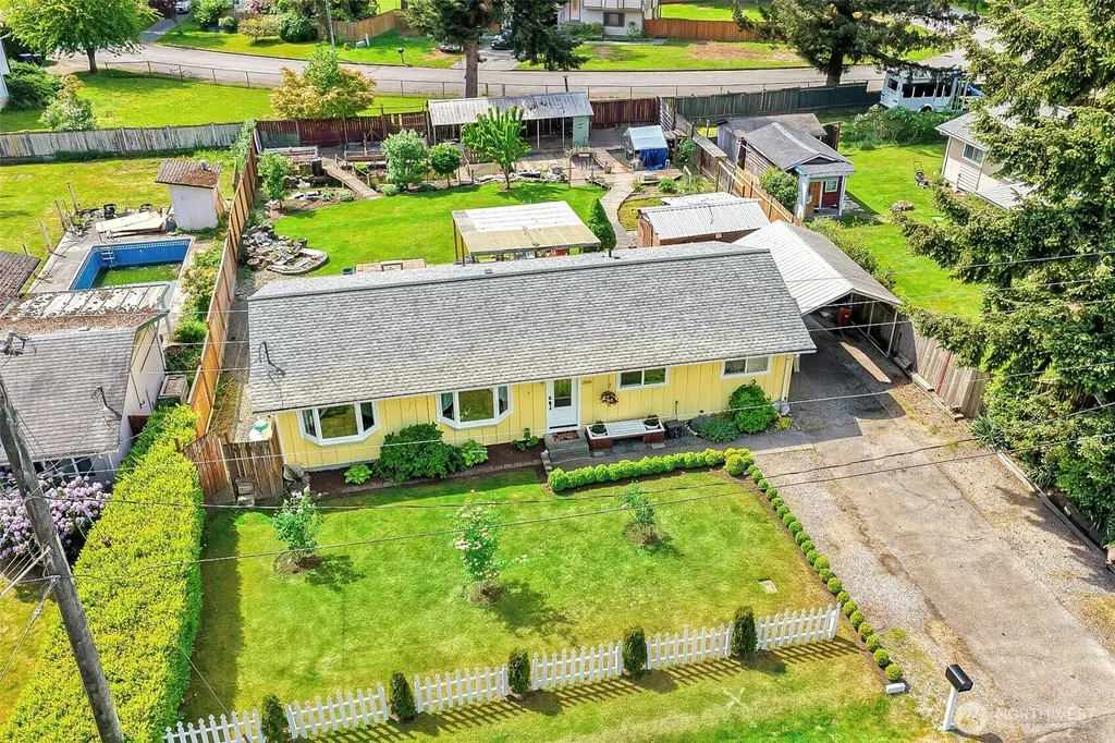 13518 47th Drive NE Marysville WA 98271
