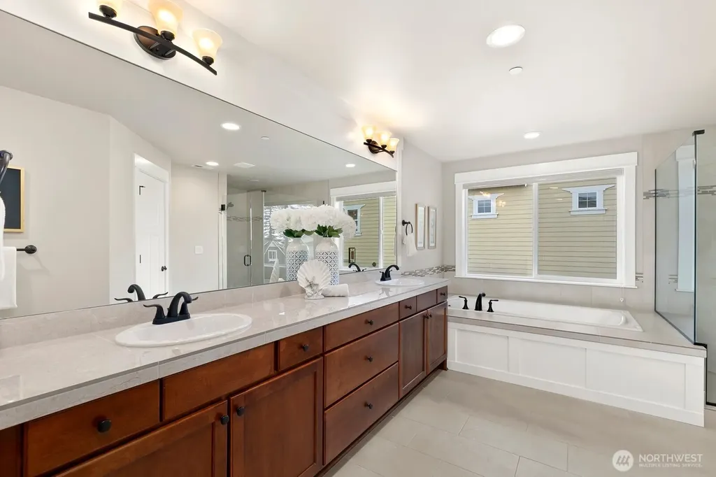 7050 171st Avenue SE Bellevue WA 98006