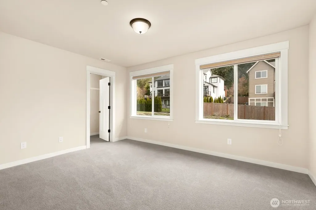 7050 171st Avenue SE Bellevue WA 98006