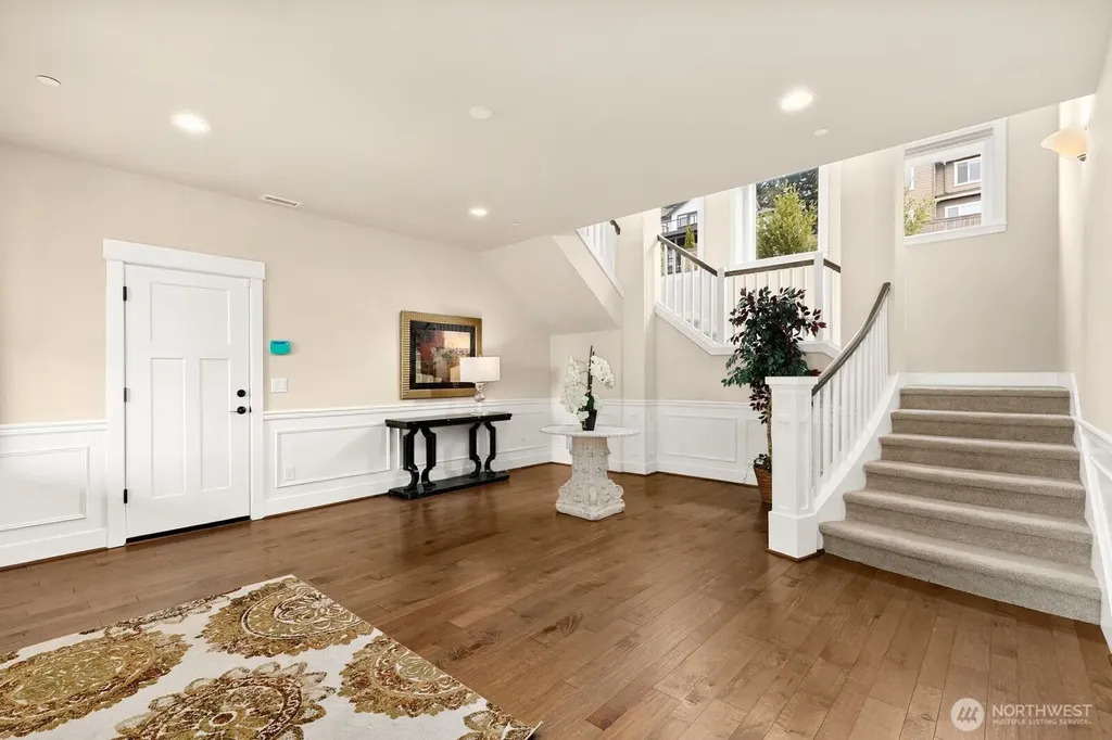 7050 171st Avenue SE Bellevue WA 98006