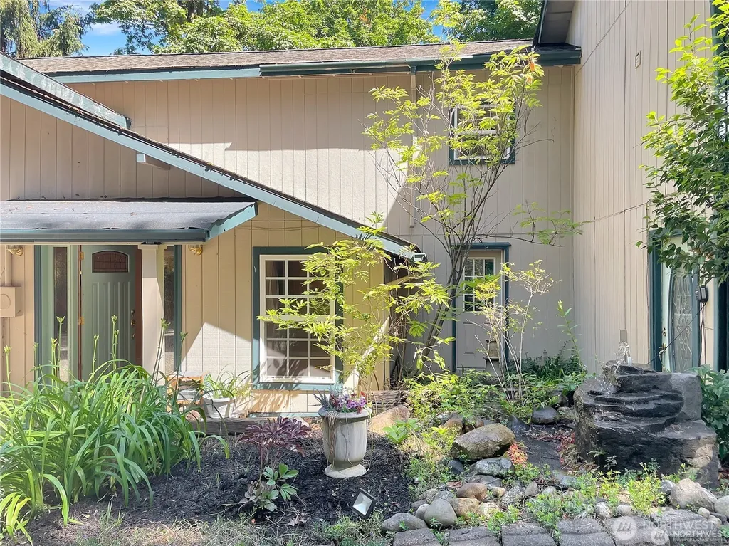 890 Wynwood Drive Shelton WA 98584