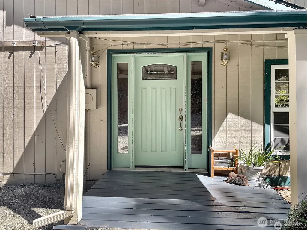 890 Wynwood Drive Shelton WA 98584