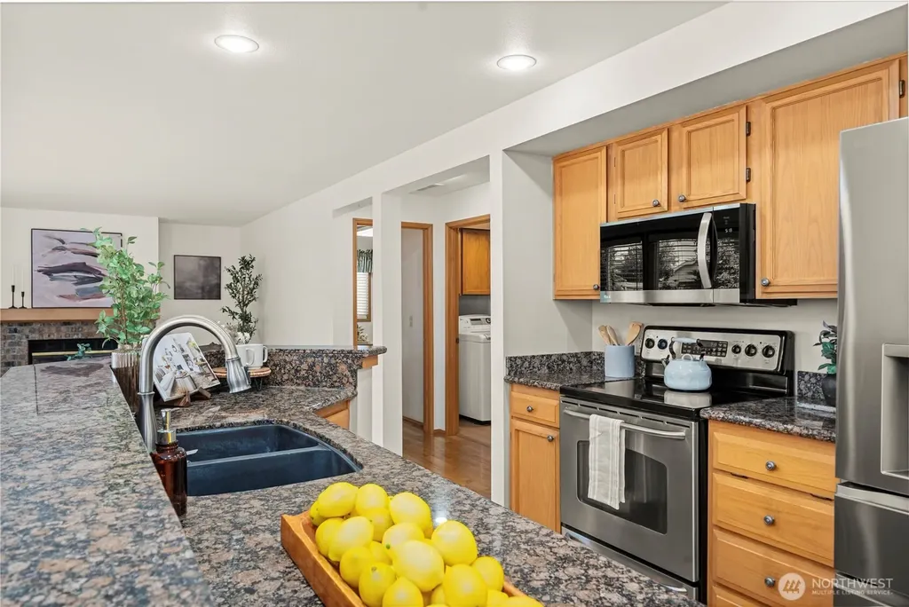 826 SW 347th Court Federal Way WA 98023