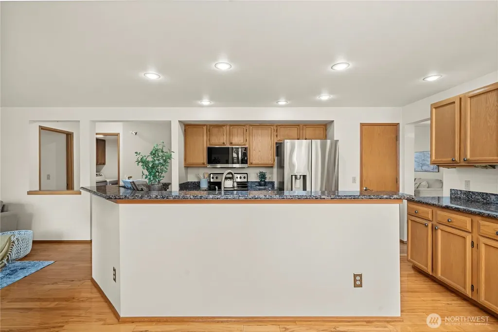 826 SW 347th Court Federal Way WA 98023