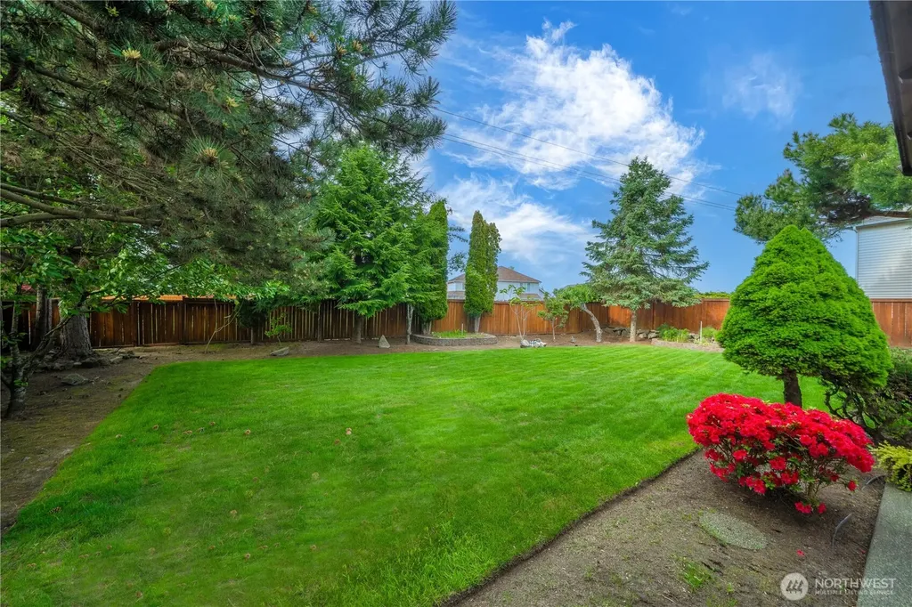 826 SW 347th Court Federal Way WA 98023