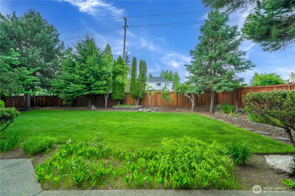 826 SW 347th Court Federal Way WA 98023