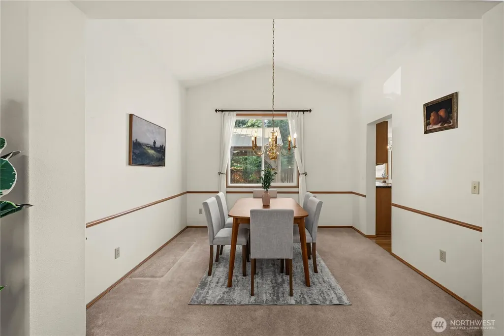 826 SW 347th Court Federal Way WA 98023