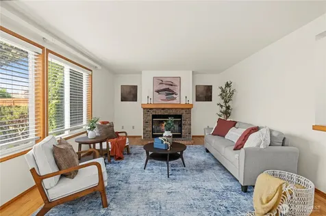 826 SW 347th Court Federal Way WA 98023