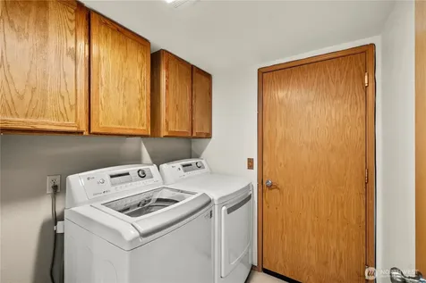 826 SW 347th Court Federal Way WA 98023