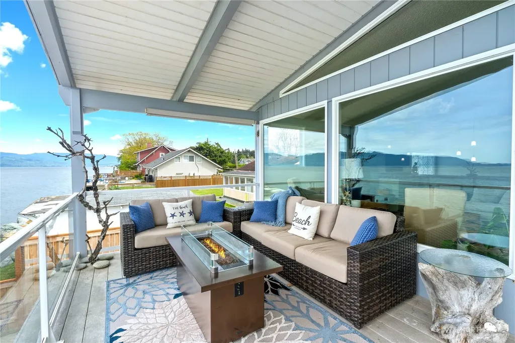 9609 Samish Island Road Bow WA 98232
