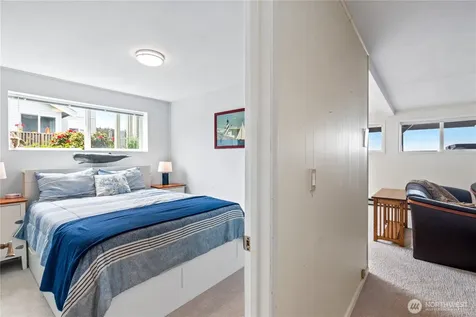 9609 Samish Island Road Bow WA 98232