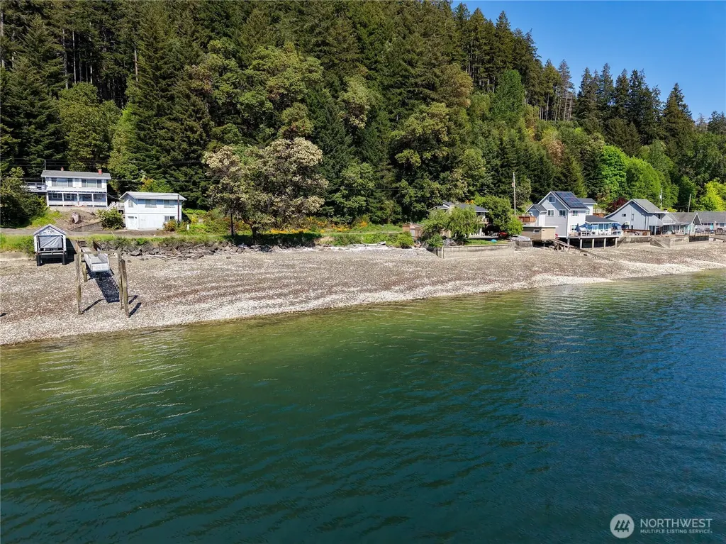 13370 NE North Shore Road Belfair WA 98528