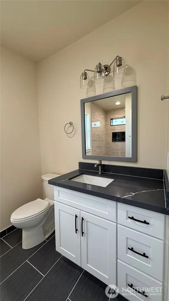 9025 38th Avenue S Seattle WA 98118