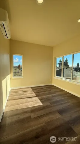 9025 38th Avenue S Seattle WA 98118