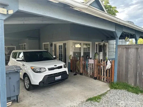 216 127th Street E Tacoma WA 98445