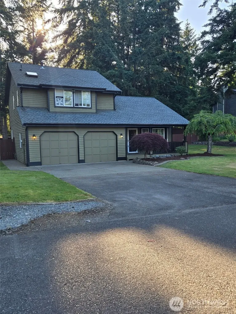 25608 68th Avenue E Graham WA 98338