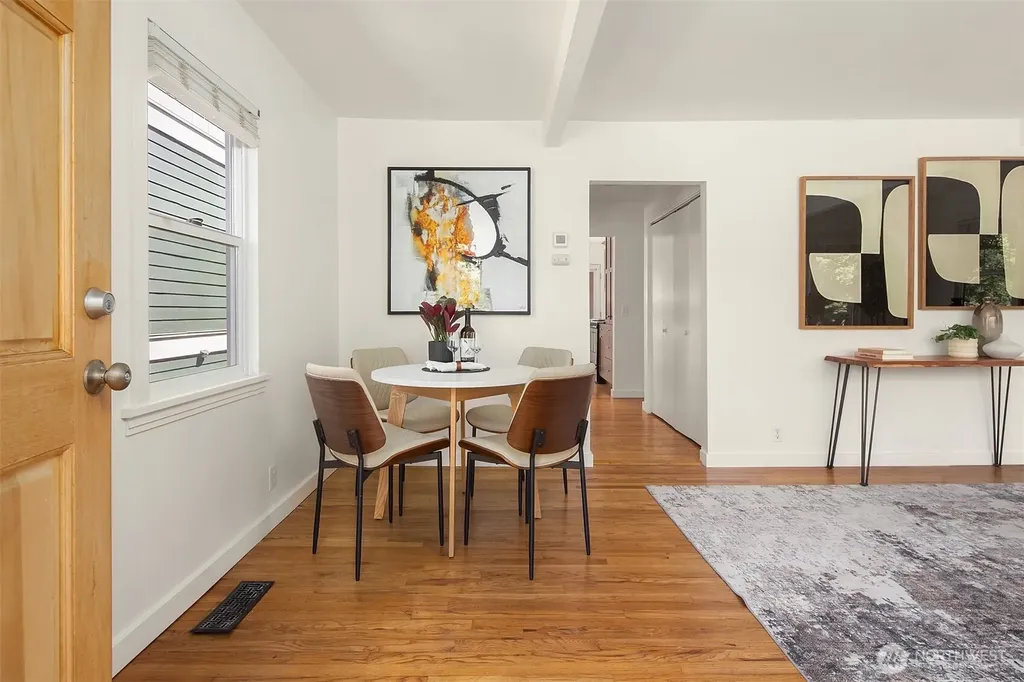 17 W Dravus Street Seattle WA 98119