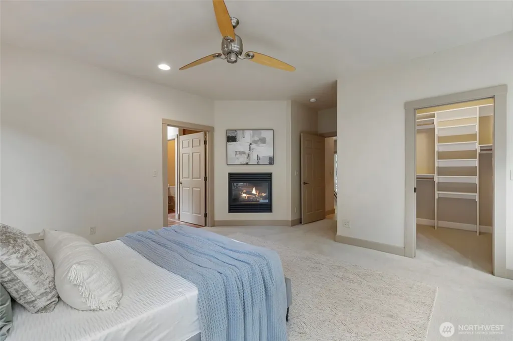 382 Windship Drive Port Townsend WA 98368