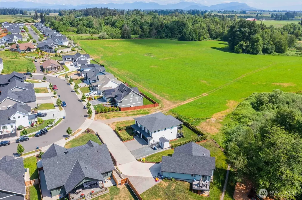2150 Lagerwey Circle Lynden WA 98264