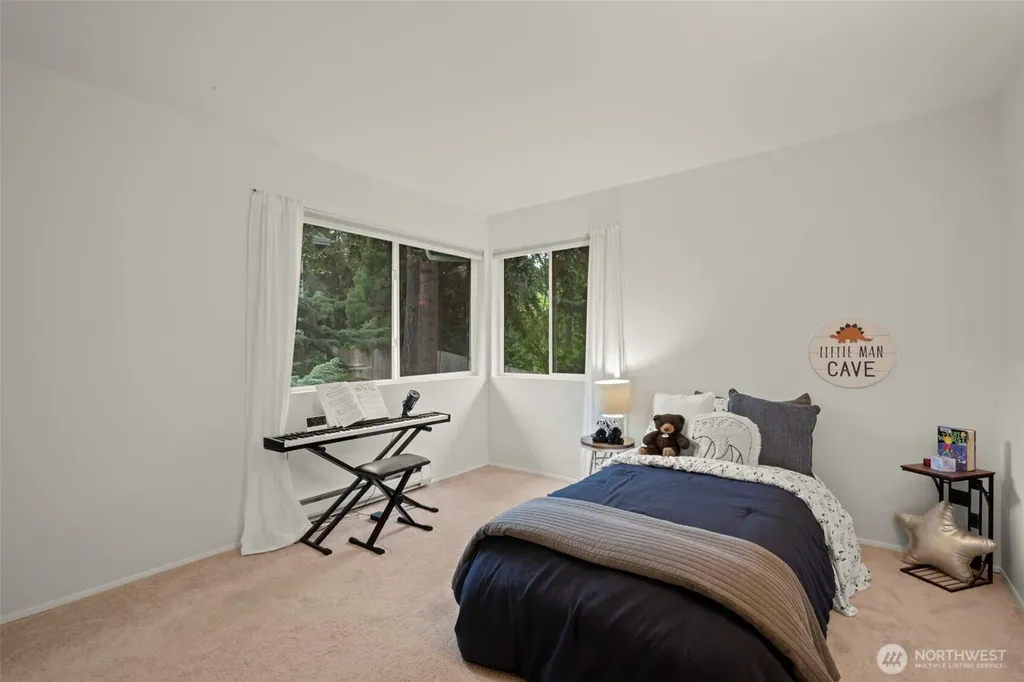 17112 NE 45th Street Redmond WA 98052