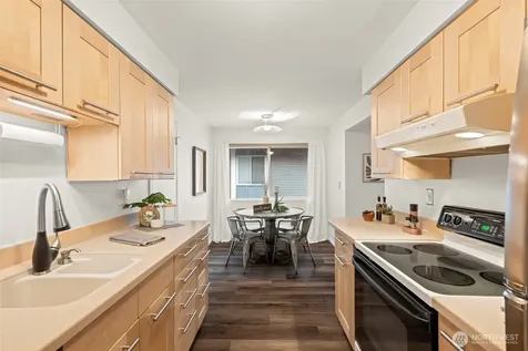 17112 NE 45th Street Redmond WA 98052