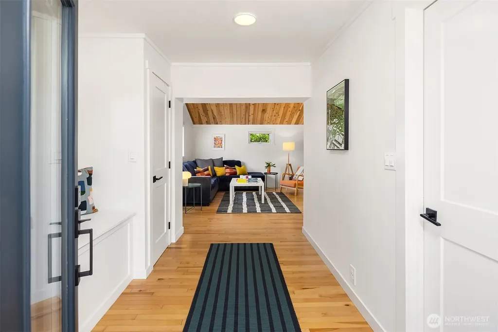 7739 13th Avenue SW Seattle WA 98106