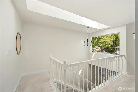 15903 NE 40th Way Redmond WA 98052