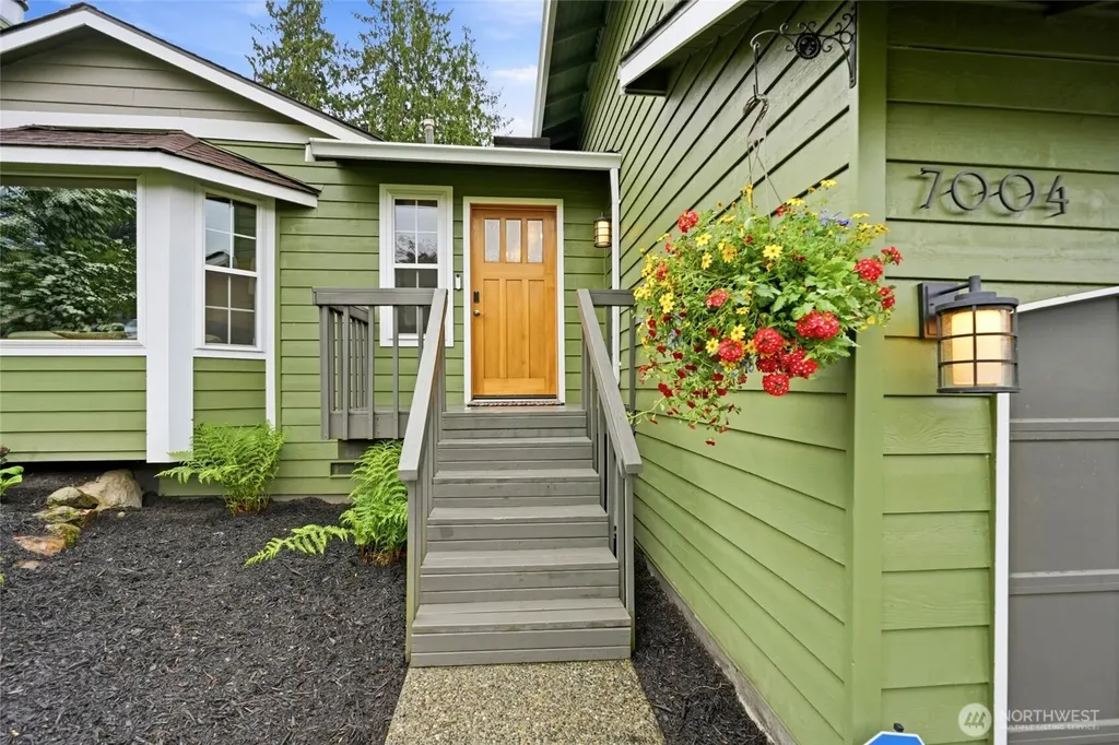 7004 67th Place NE Marysville WA 98270