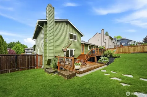 7004 67th Place NE Marysville WA 98270