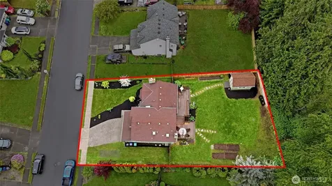 7004 67th Place NE Marysville WA 98270