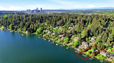 2521 103 Avenue SE Bellevue WA 98004